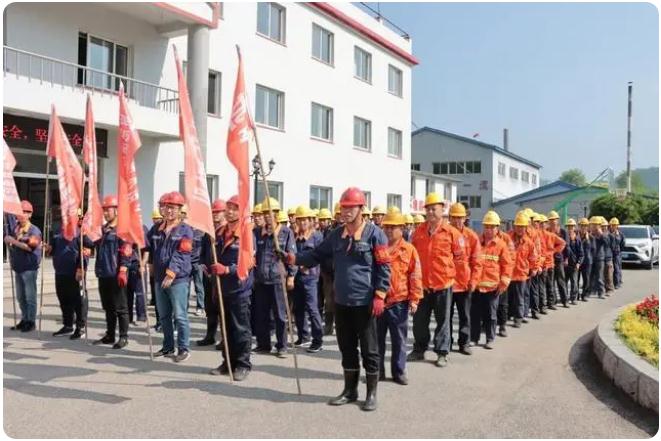 以练备战！辽宁金凤构造展开尾矿库防汛应抢救济练习练习