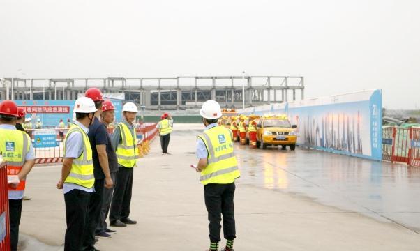北京经开区构造展开夜间防汛应急练习练习